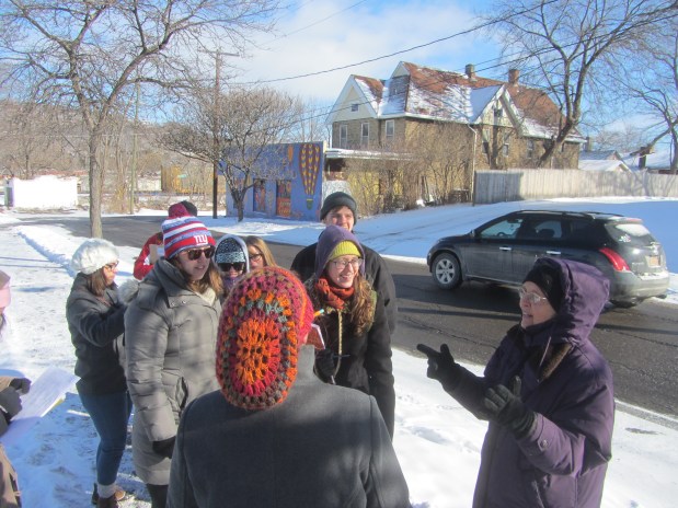 Neighborhood Exploration Walking Tour Spring&nbsp;2015